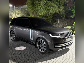 Land Rover Range Rover Vogue Autobiography 2023 Automatic 50,000 Km 8 Cylinder Four Wheel Drive (4WD) SUV Gray With Warranty