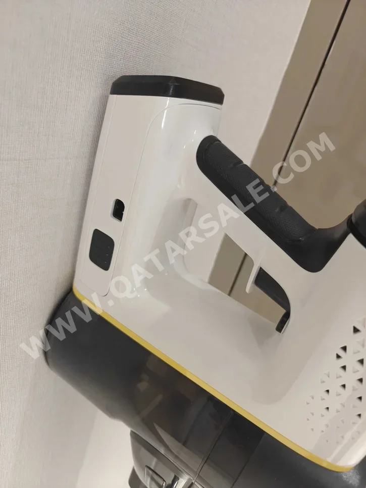 Karcher White / Stick Vacuum