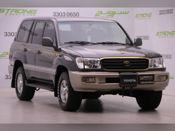تويوتا لاند كروزر في اكس ار 2001 اوتوماتيك 365,000 كم 8 سلندر دفع رباعي اس يو في رمادي