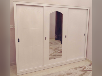 خزائن ودواليب الملابس والزينة - دوحة فيرنيتشر  - خزائن  - أبيض