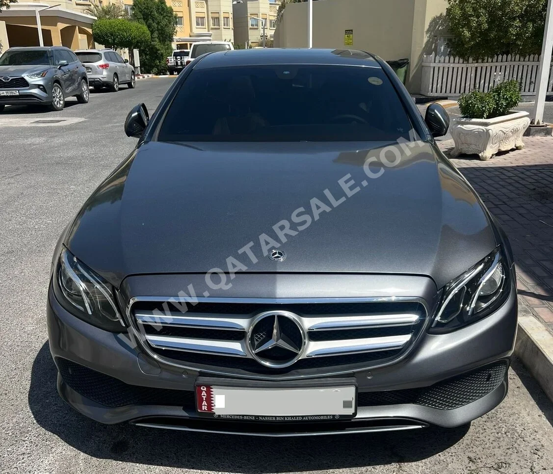 Mercedes-Benz E-Class 200 2019 Automatic 133,000 Km 4 Cylinder Rear Wheel Drive (RWD) Sedan Gray