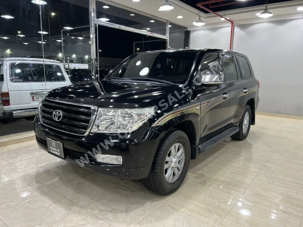 Toyota Land Cruiser GXR 2009 Automatic 167,000 Km 8 Cylinder Four Wheel Drive (4WD) SUV Black
