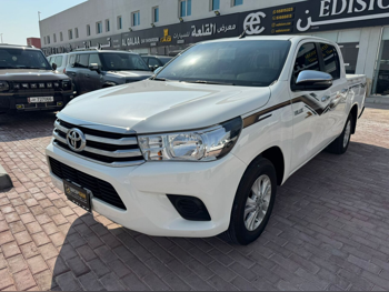 Toyota  Hilux  2024  Automatic  24,000 Km  4 Cylinder  Rear Wheel Drive (RWD)  Pick Up  White  With Warranty