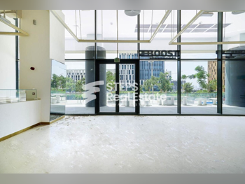 Commercial Shops - Not Furnished  - Lusail  For Rent  - Al Erkyah