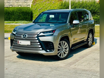 لكزس  ال اكس  600 في اي بي  2023  اوتوماتيك  86,000 كم  6 سلندر  دفع رباعي  اس يو في  فضي  تحت الضمان