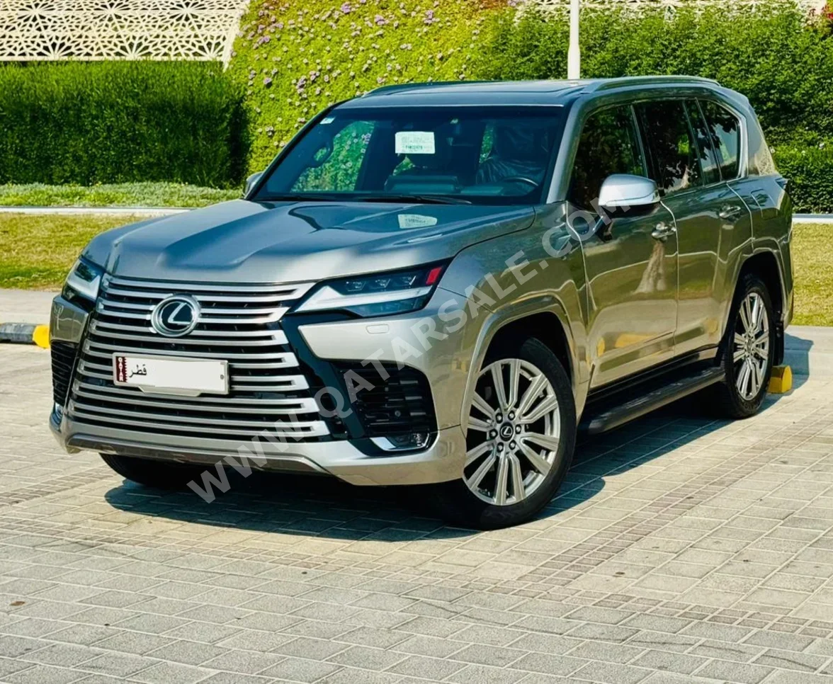 Lexus LX 600 VIP 2023 Automatic 86,000 Km 6 Cylinder Four Wheel Drive (4WD) SUV Silver With Warranty