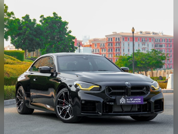 بي ام دبليو الفئة - ام 2 2025 اوتوماتيك 15,000 كم 6 سلندر دفع خلفي كوبيه \ سبورت أسود تحت الضمان