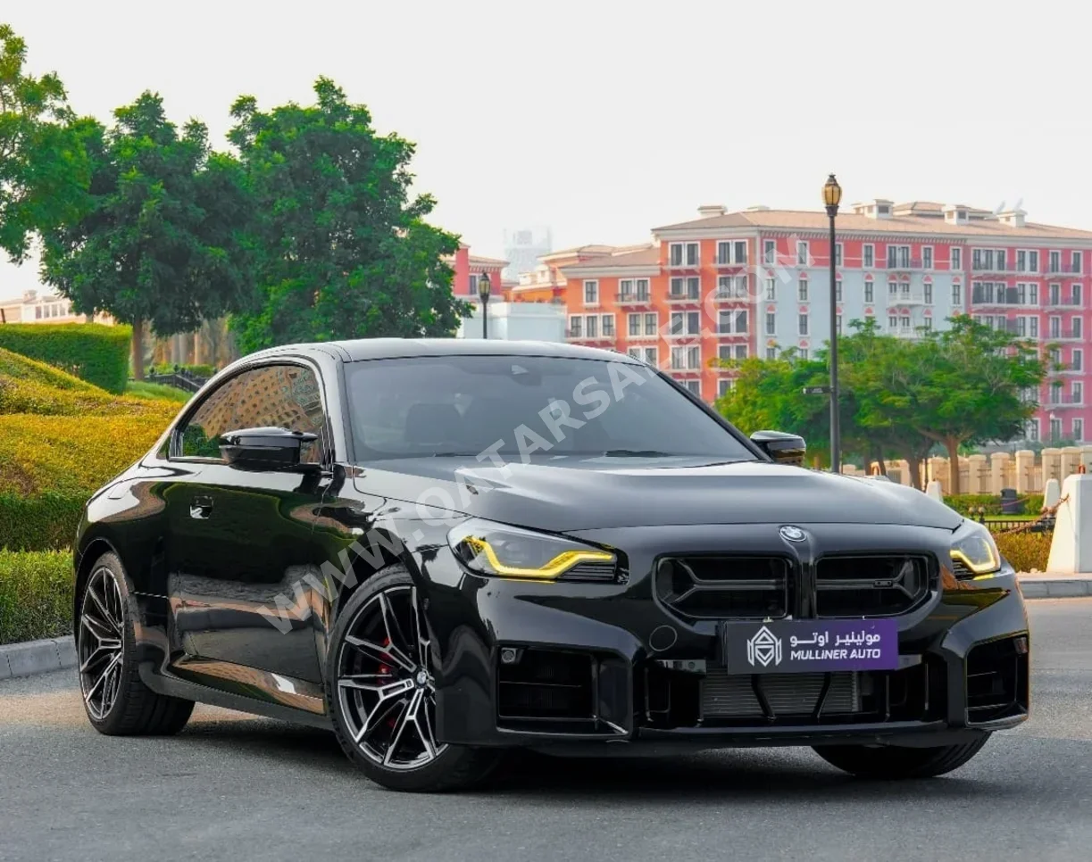 بي ام دبليو الفئة - ام 2 2025 اوتوماتيك 15,000 كم 6 سلندر دفع خلفي كوبيه \ سبورت أسود تحت الضمان