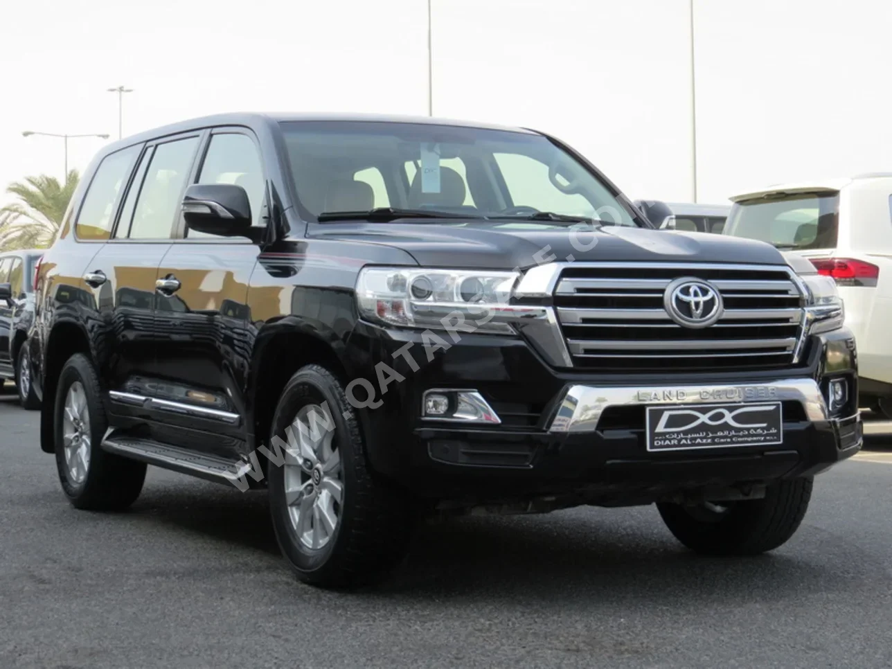 Toyota Land Cruiser GXR 2020 Automatic 137,000 Km 8 Cylinder Four Wheel Drive (4WD) SUV Black