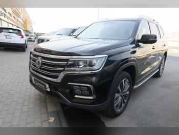 MG RX8 2023 Automatic 49,000 Km 4 Cylinder Four Wheel Drive (4WD) SUV Black With Warranty