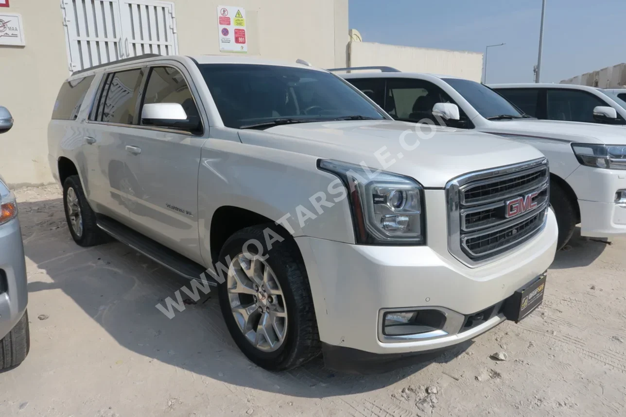 GMC  Yukon  XL  2015  Automatic  239,000 Km  8 Cylinder  Four Wheel Drive (4WD)  SUV  White