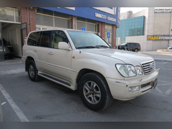 لكزس  ال اكس  470  2006  اوتوماتيك  296,000 كم  8 سلندر  دفع رباعي  اس يو في  أبيض لؤلؤي