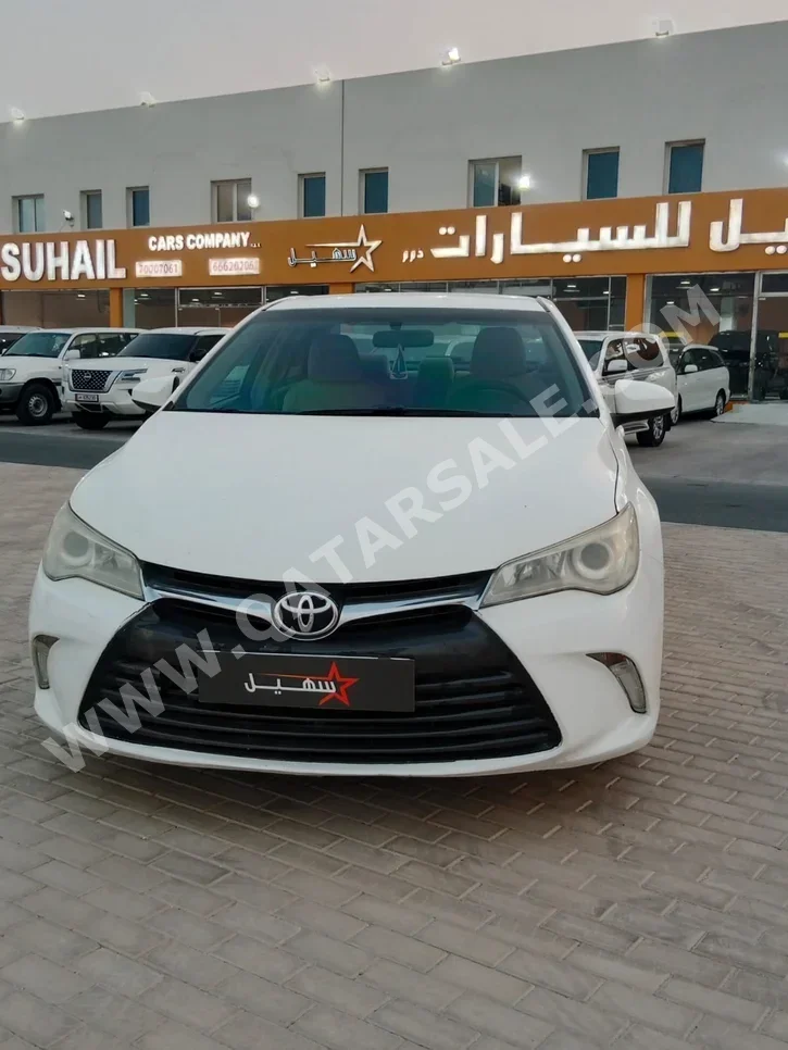 Toyota Camry GL 2017 Automatic 299,000 Km 4 Cylinder Front Wheel Drive (FWD) Sedan White