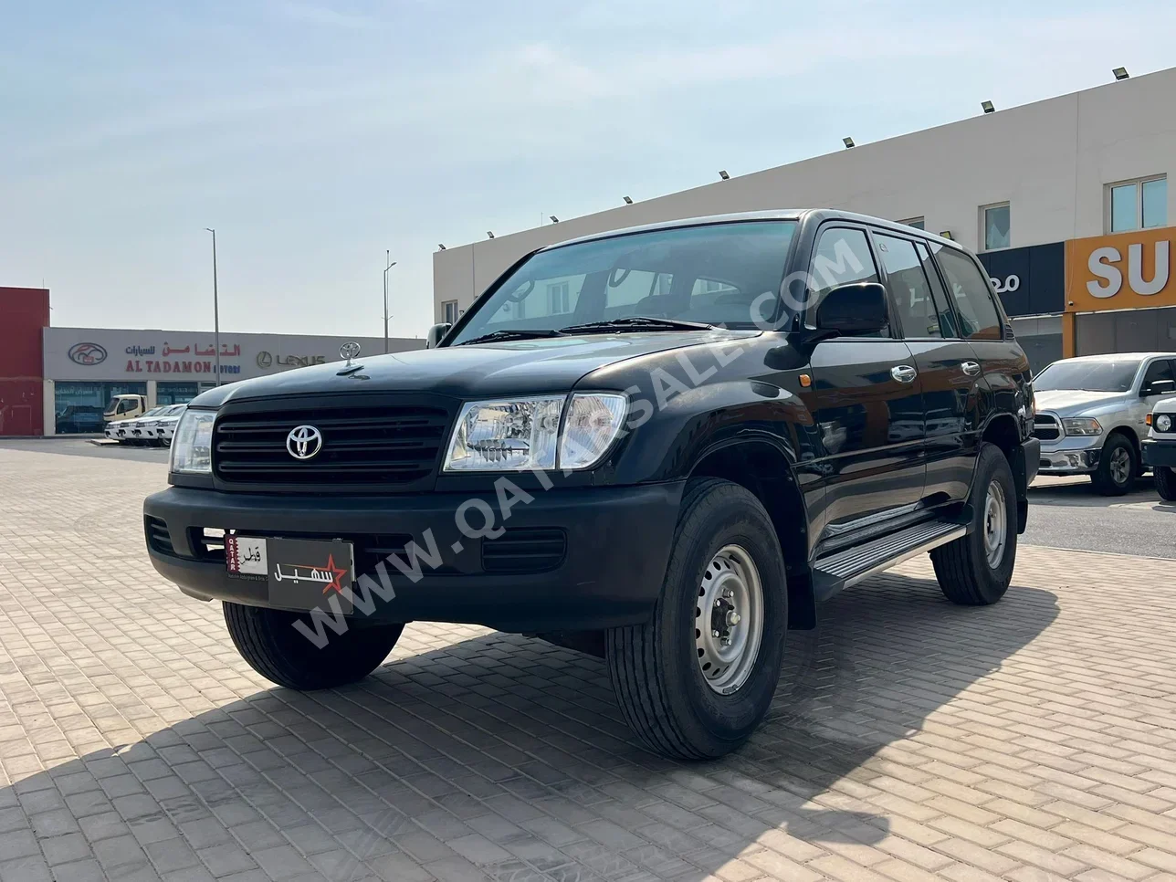 Toyota Land Cruiser G 2006 Manual 170,000 Km 6 Cylinder Four Wheel Drive (4WD) SUV Black