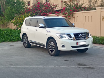 Nissan  Patrol  Platinum  2016  Automatic  265,000 Km  8 Cylinder  Four Wheel Drive (4WD)  SUV  White