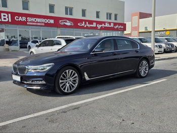 بي ام دبليو الفئة - السابعة 740 Li 2016 اوتوماتيك 113,000 كم 6 سلندر دفع خلفي سيدان أزرق غامق