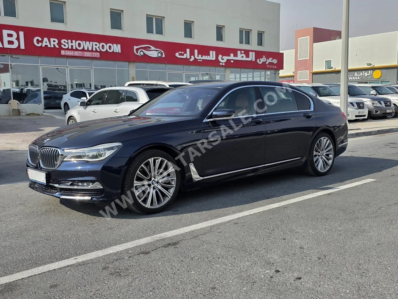 بي ام دبليو الفئة - السابعة 740 Li 2016 اوتوماتيك 113,000 كم 6 سلندر دفع خلفي سيدان أزرق غامق