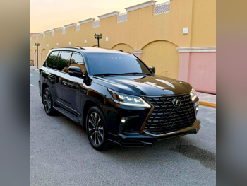 Lexus LX 570 S Black Edition 2021 Automatic 120,000 Km 8 Cylinder Four Wheel Drive (4WD) SUV Black