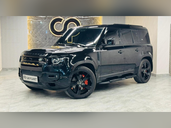 Land Rover Defender 110 HSE 2024 Automatic 27,000 Km 6 Cylinder Four Wheel Drive (4WD) SUV Black With Warranty