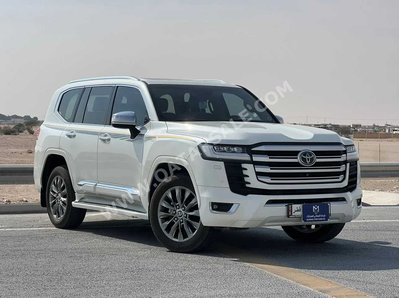 Toyota Land Cruiser VXR Twin Turbo 2023 Automatic 132,000 Km 6 Cylinder Four Wheel Drive (4WD) SUV White