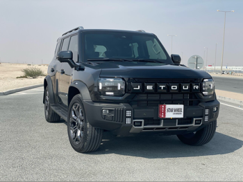 Jetour  T2  Hybrid  2025  Automatic  17,000 Km  4 Cylinder  Rear Wheel Drive (RWD)  SUV  Black  With Warranty