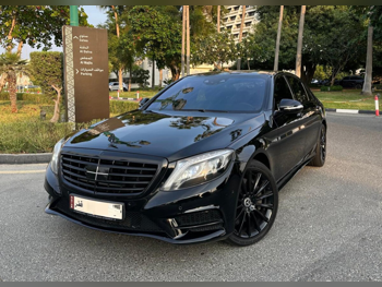 مرسيدس - بنز  اس - كلاس  500  2014  اوتوماتيك  85,000 كم  8 سلندر  دفع خلفي  سيدان  أسود