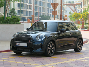 Mini Cooper S 2023 Automatic 28,000 Km 4 Cylinder Front Wheel Drive (FWD) Hatchback Black With Warranty