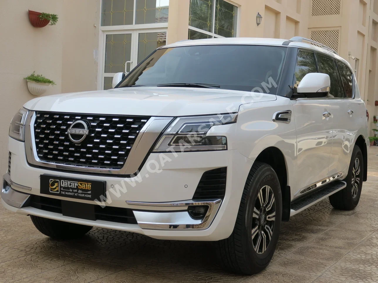 Nissan Patrol Titanium 2024 Automatic 11,000 Km 6 Cylinder Four Wheel Drive (4WD) SUV White With Warranty