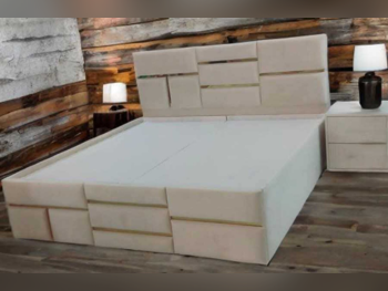 Beds - King - Yellow - Mattress Included