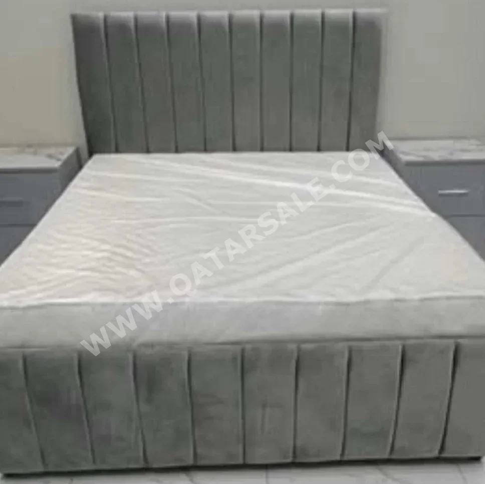 الأسّرة - كوين - اللون الرمادي - متضمنة المرتبة