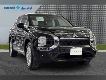 ميتسوبيشي  أوت لاندر  2026  اوتوماتيك  560 كم  4 سلندر  سحب امامي  اس يو في  أسود  تحت الضمان