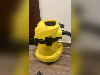Karcher Yellow / Wet Dry Vac