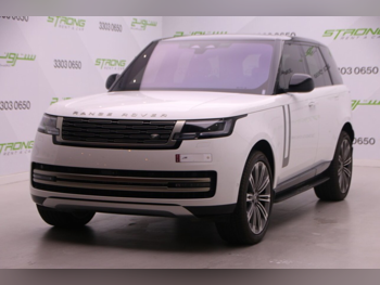 Land Rover Range Rover Vogue HSE 2023 Automatic 42,000 Km 8 Cylinder Four Wheel Drive (4WD) SUV White With Warranty