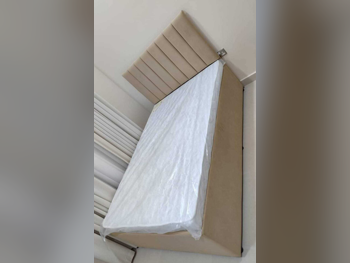 الأسّرة - لايف ستايل - مزدوج - متضمنة المرتبة