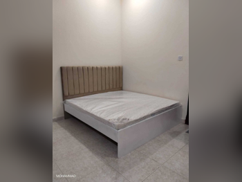 الأسّرة - لايف ستايل - كينج - بنى - متضمنة المرتبة