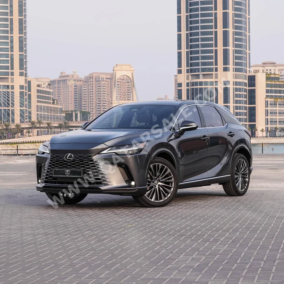 لكزس ار اكس 350 2025 اوتوماتيك 2,000 كم 6 سلندر دفع رباعي اس يو في رمادي تحت الضمان