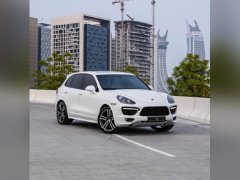 Porsche  Cayenne  Turbo S  2013  Automatic  80,000 Km  8 Cylinder  Four Wheel Drive (4WD)  SUV  White  With Warranty