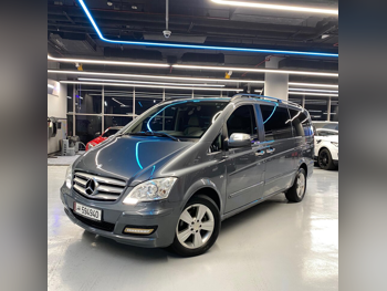 Mercedes-Benz  Viano  VIP Special Edition  2014  Automatic  80,000 Km  6 Cylinder  All Wheel Drive (AWD)  Van / Bus  Gray