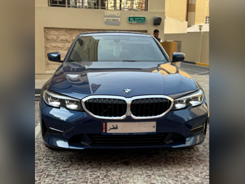 بي ام دبليو الفئة - الثالثة 320i 2021 اوتوماتيك 46,500 كم 4 سلندر دفع خلفي سيدان ازرق