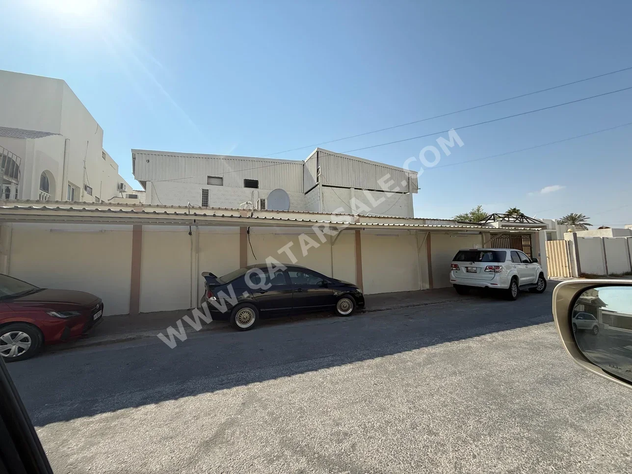 سكن عائلي - غير مفروشة - أم صلال - 9 غرف نوم