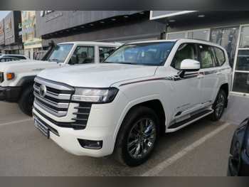 Toyota  Land Cruiser  GXR  2025  Automatic  0 Km  6 Cylinder  Four Wheel Drive (4WD)  SUV  White  With Warranty