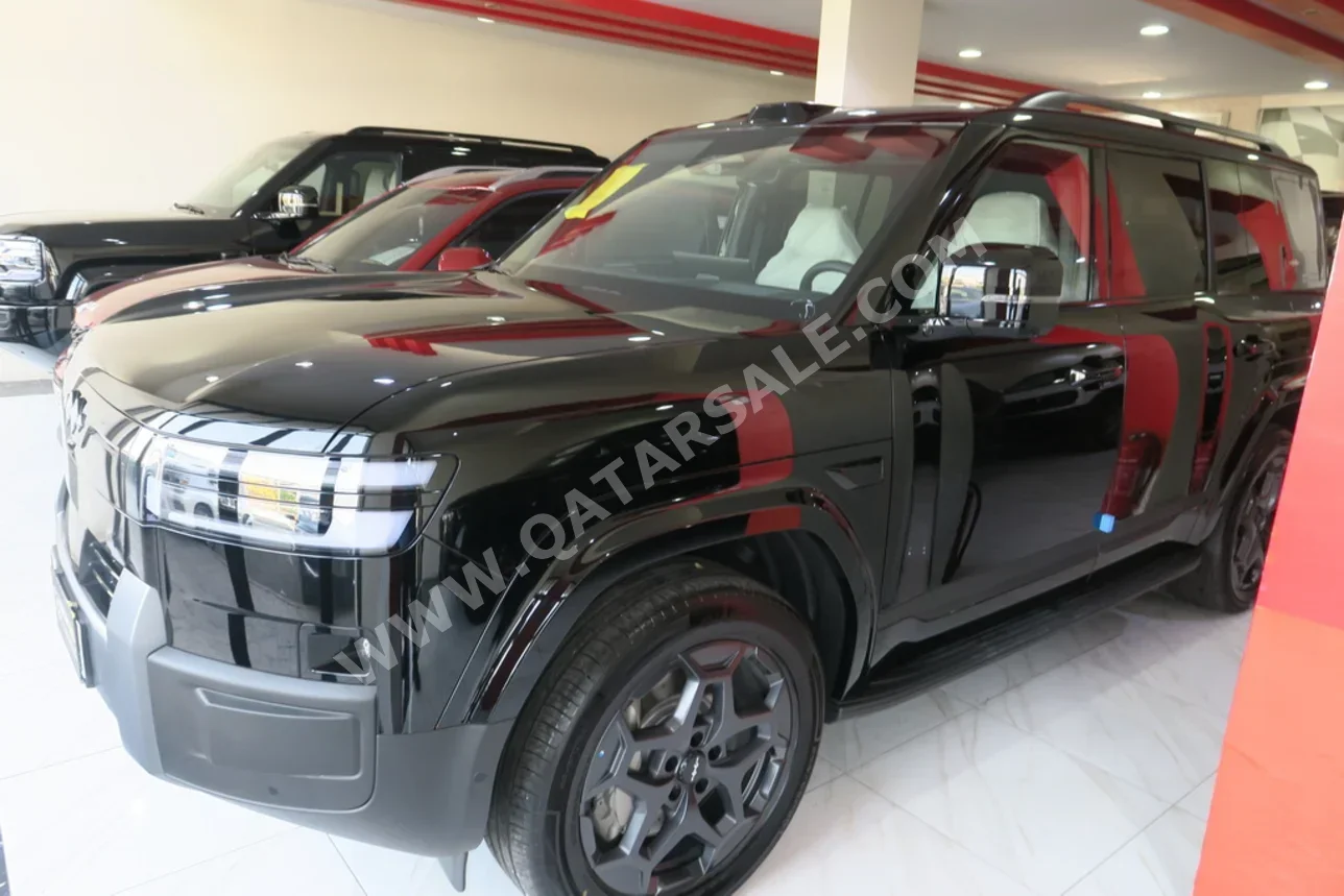 بي واي دي ليوبارد 7 تيتانيوم 2025 اوتوماتيك 0 كم 4 سلندر دفع رباعي اس يو في أسود تحت الضمان