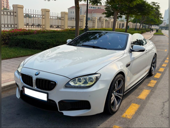 بي ام دبليو الفئة - ام 6 2014 اوتوماتيك 79,500 كم 8 سلندر دفع خلفي كشف أبيض