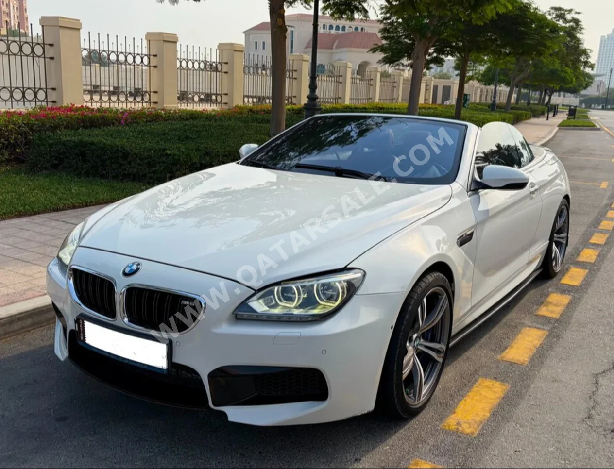 بي ام دبليو الفئة - ام 6 2014 اوتوماتيك 79,500 كم 8 سلندر دفع خلفي كشف أبيض