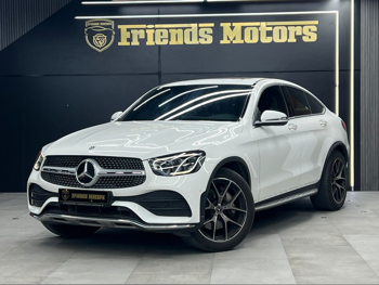 مرسيدس - بنز  جي ال سي  300  2021  اوتوماتيك  92,000 كم  4 سلندر  دفع رباعي  اس يو في  أبيض