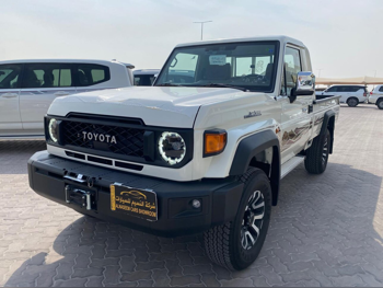 Toyota  Land Cruiser  LX  2025  Automatic  0 Km  4 Cylinder  Four Wheel Drive (4WD)  Pick Up  White  With Warranty