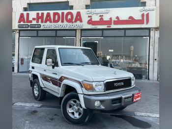 Toyota  Land Cruiser  Hard Top  2021  Manual  100,000 Km  6 Cylinder  Four Wheel Drive (4WD)  SUV  White