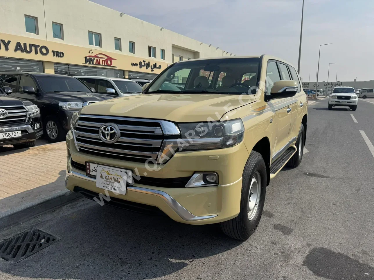تويوتا لاند كروزر جي اكس ار 2015 اوتوماتيك 283,000 كم 8 سلندر دفع رباعي اس يو في بيج