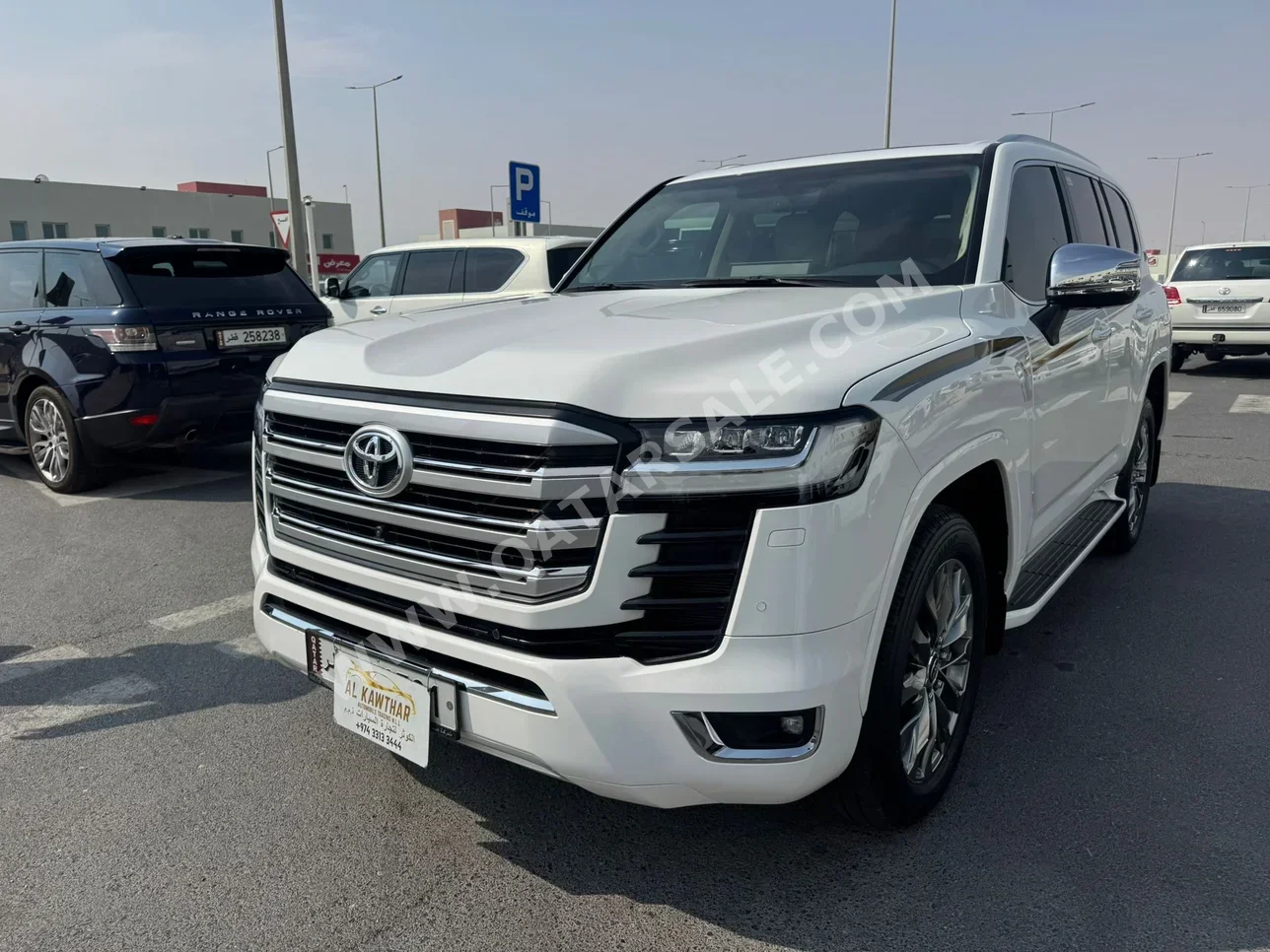 تويوتا لاند كروزر في اكس توين توربو 2022 اوتوماتيك 84,000 كم 6 سلندر دفع رباعي اس يو في أبيض تحت الضمان