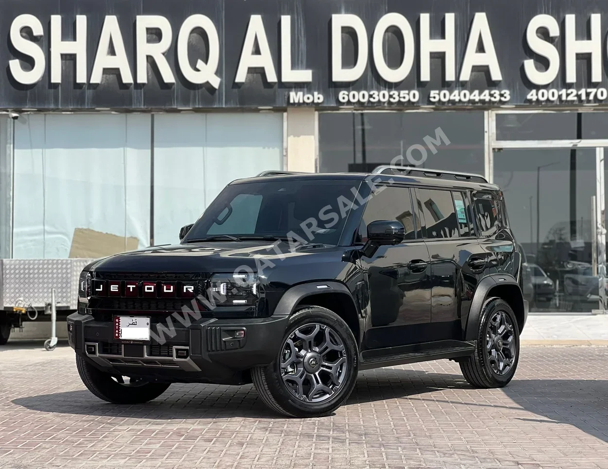 جيتور تي 2 لكجري 2025 اوتوماتيك 4,000 كم 4 سلندر دفع رباعي اس يو في أسود تحت الضمان